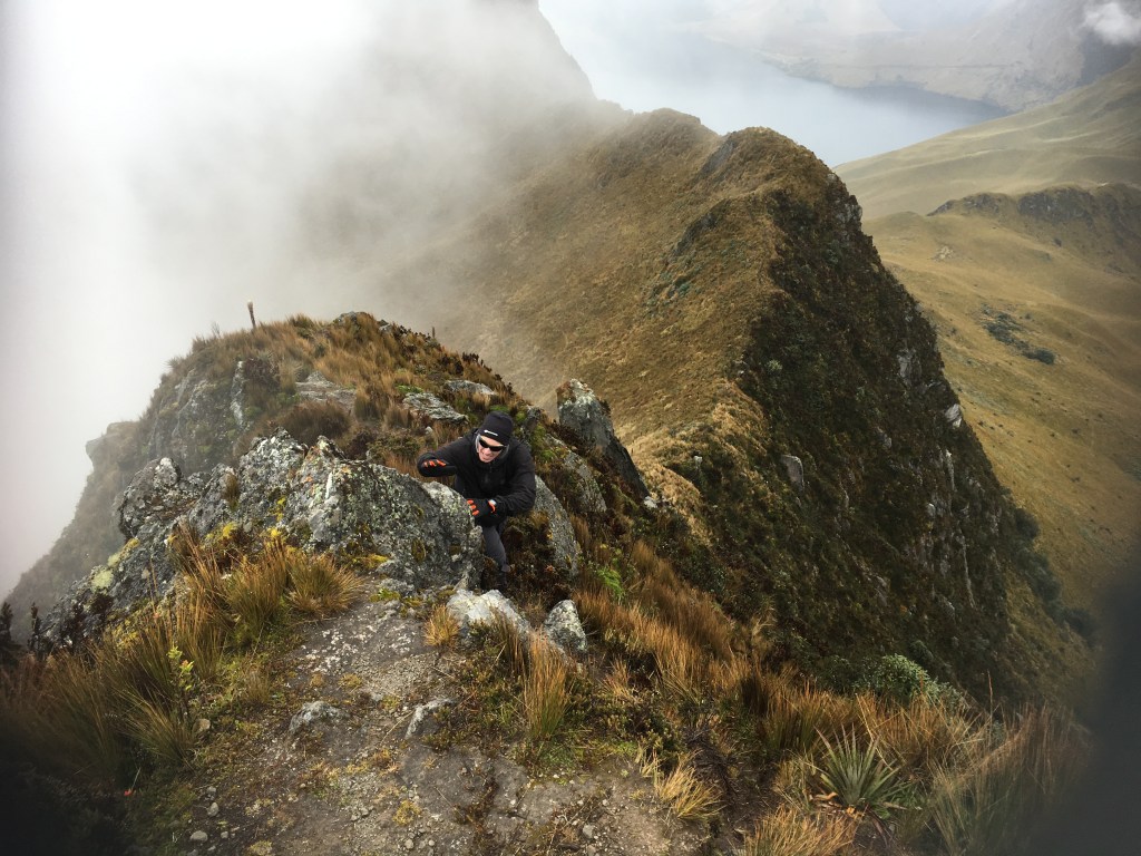 Équateur : en ligne&nbsp;droite